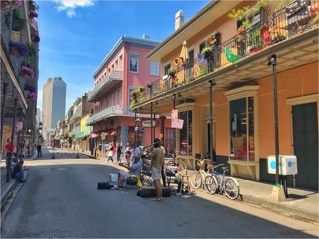 New Orleans French Quarter Street Scene 1606