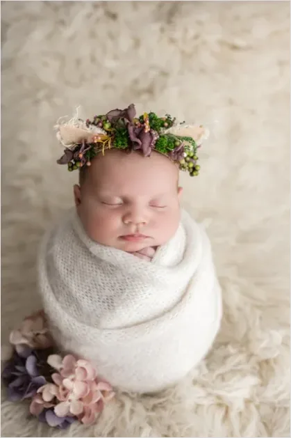 Detail Newborn Baby Wrapped Blanket Studio Number 12