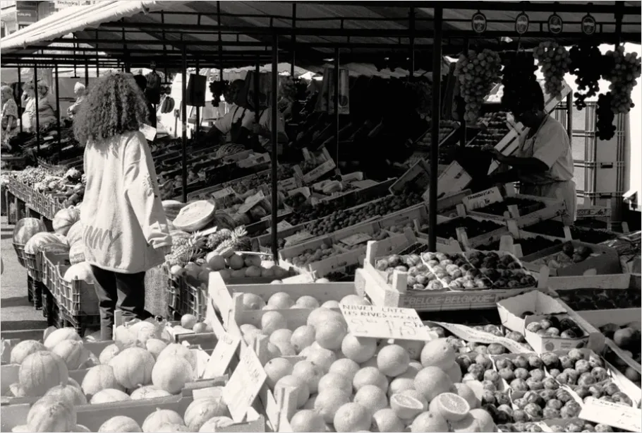 Detail People At Farmers Market Shopping Number 12