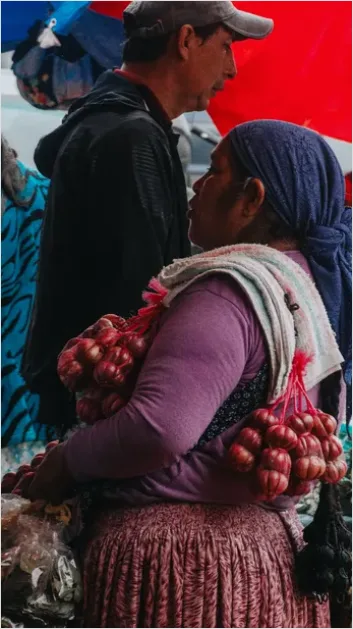 Detail People At Farmers Market Shopping Number 13