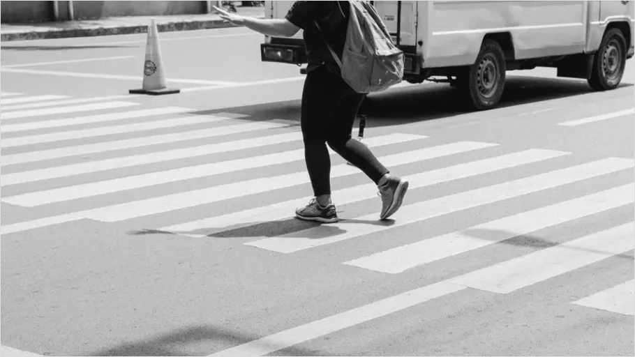 Person Crossing Street Urban Lifestyle 59cc