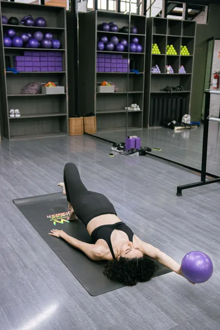 Detail Pilates Core Workout Routine Mat Number 2