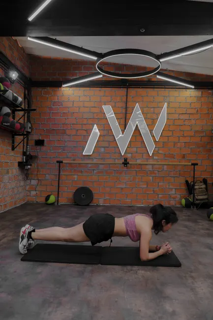Detail Plank Variations For Core Strength Number 11