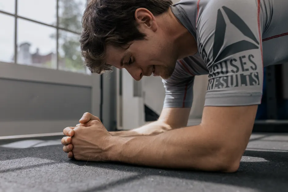 Detail Plank Variations For Core Strength Number 3