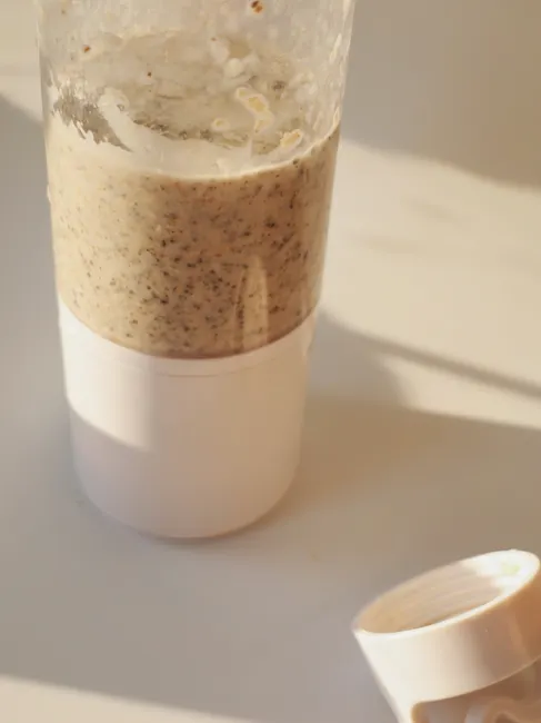 Protein Shake In Blender Bottle 86dd