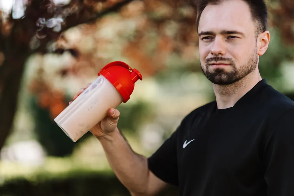 Detail Protein Shake In Blender Bottle Number 9