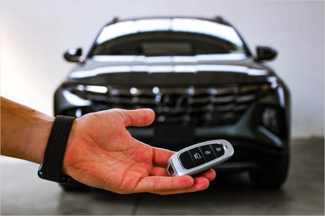 Detail Rental Car Keys Hand Close Up Number 9