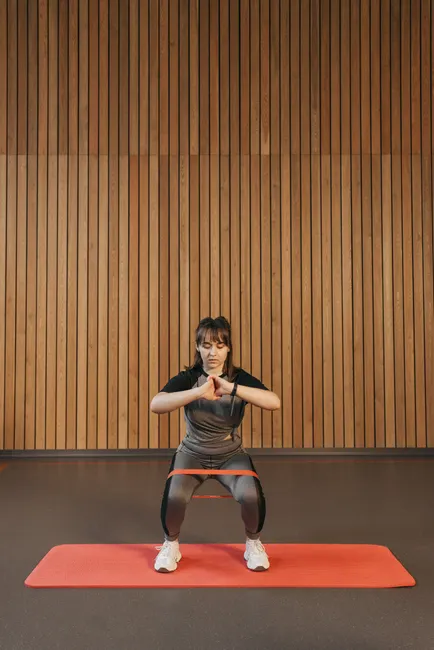 Detail Resistance Band Glute Workout Routine Number 7