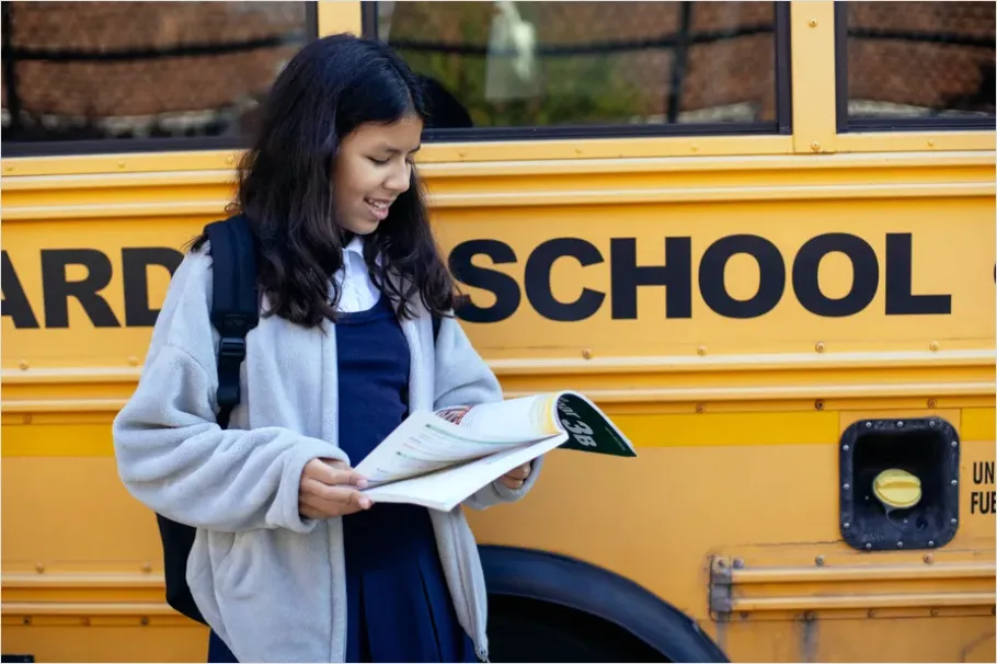 Detail School Bus Kids Boarding Morning Number 8