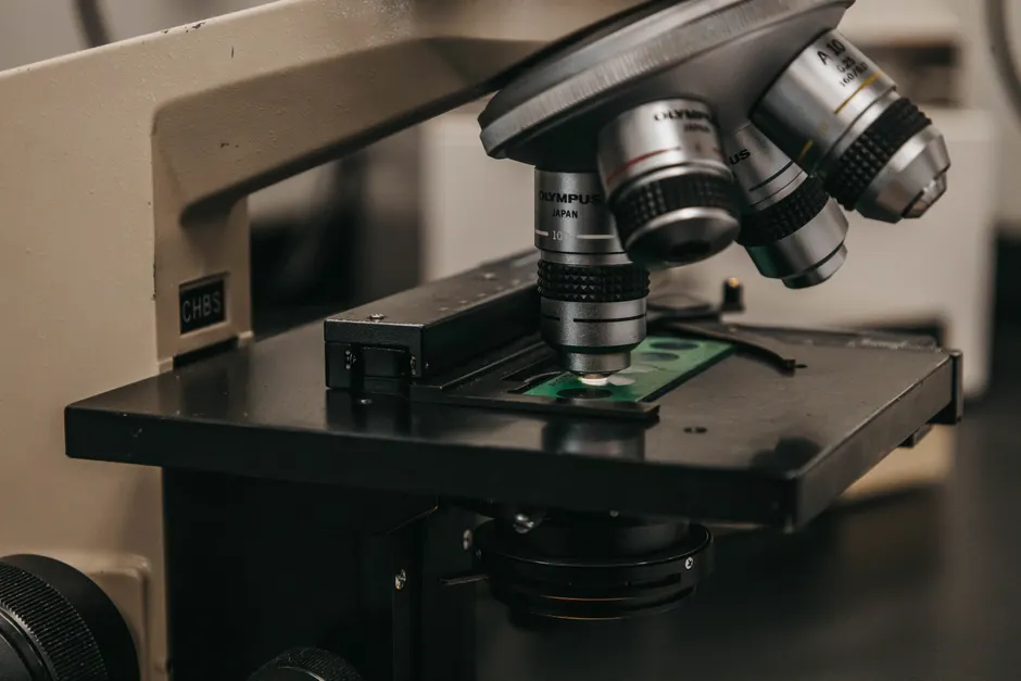 Detail Science Lab Microscope Close Up Objective Lens Number 15