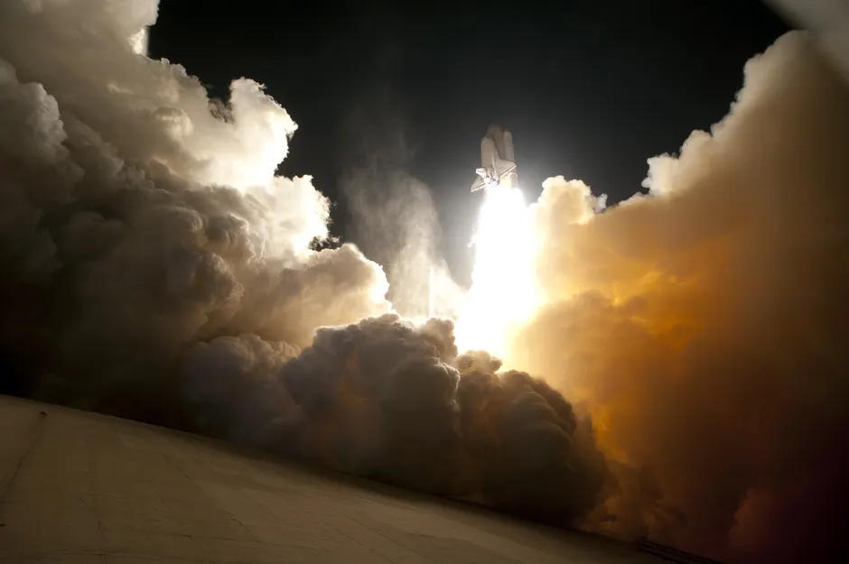 Detail Space Rocket Launch Plume Dramatic Sky Number 16