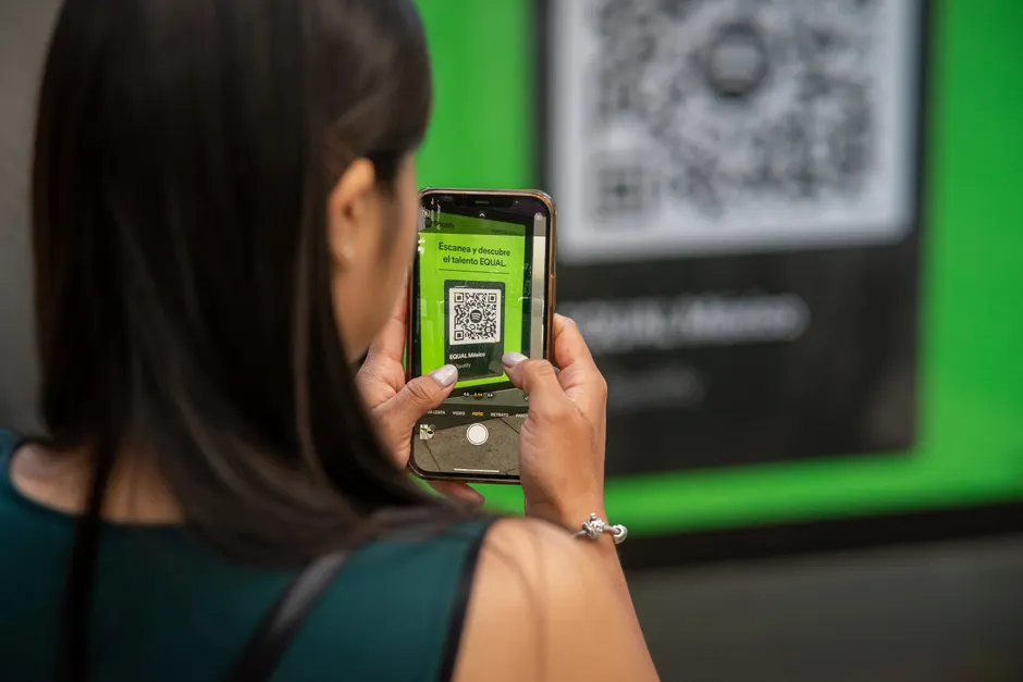 Detail Supply Chain Tracking Qr Code Scan Close Up Number 10