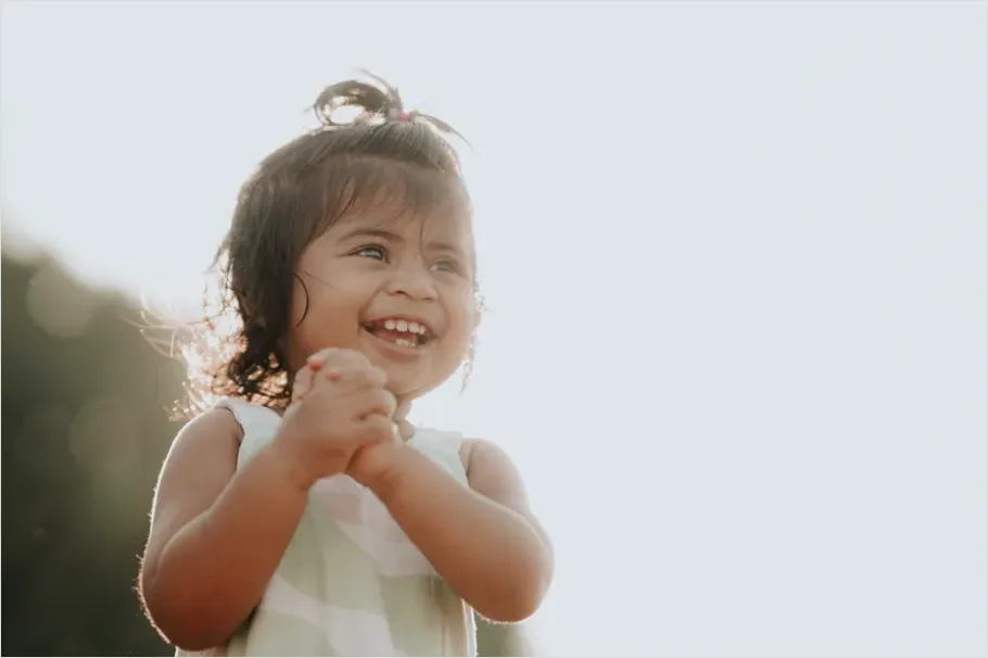 Detail Toddler Smiling Portrait Outdoors Number 16
