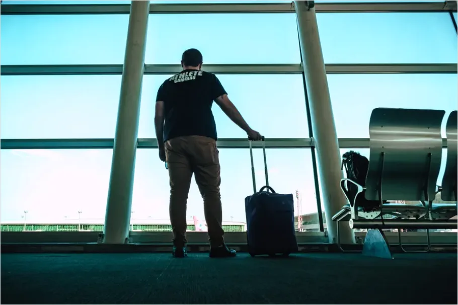 Detail Travel Portrait Man With Suitcase Airport Number 5