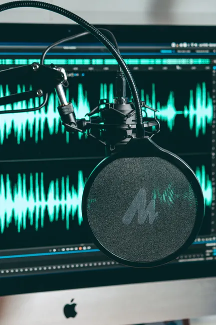 Detail Voice Assistant Waveform On Screen Interface Number 5