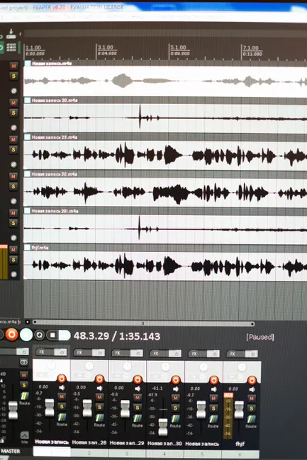 Detail Voice Assistant Waveform On Screen Interface Number 9
