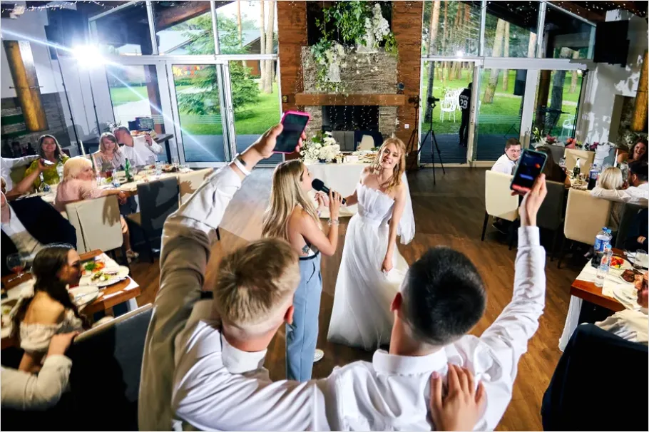 Detail Wedding Guests Dancing Reception Floor Number 8