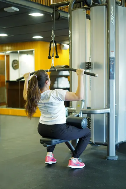 Detail Women Gym Outfit Ideas Aesthetic Number 15