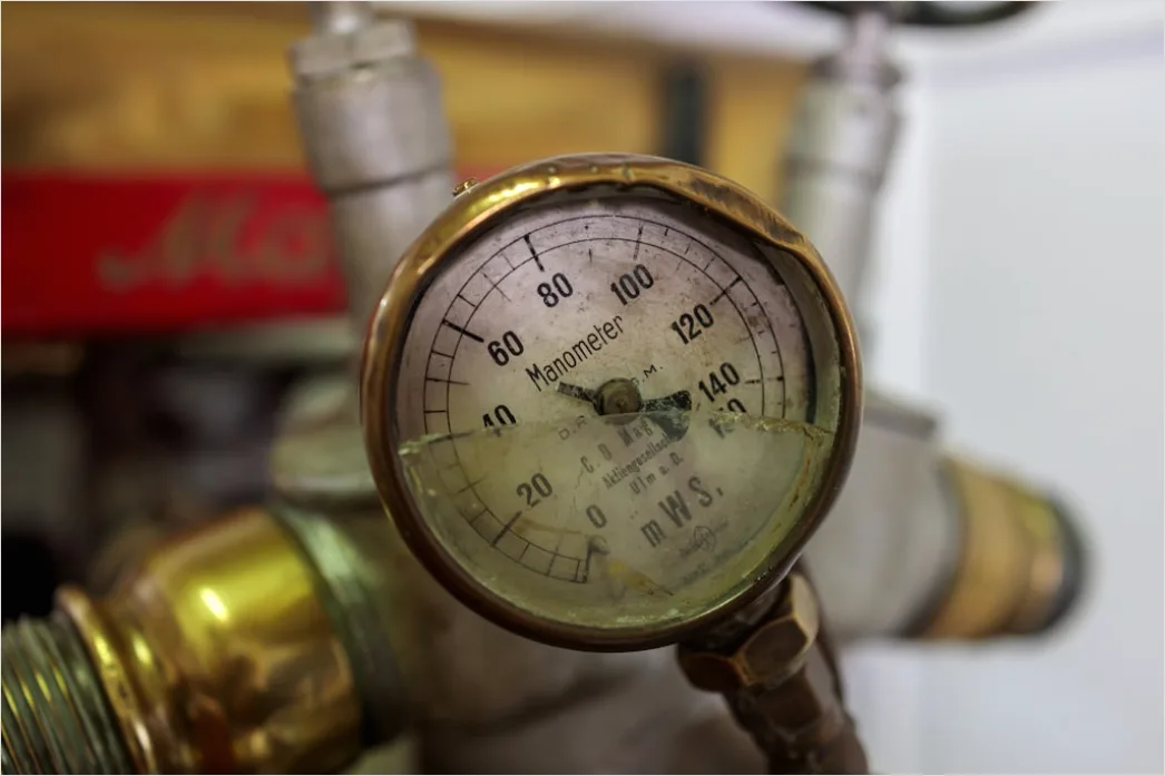 Detail Barometer Gauge Low Pressure Reading Number 11