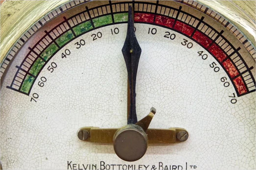 Detail Barometer Gauge Low Pressure Reading Number 9
