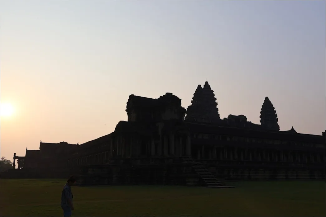 Detail Cambodia Angkor Wat Sunrise Silhouette Number 5