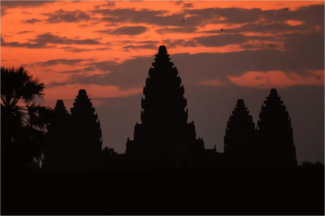Detail Cambodia Angkor Wat Sunrise Silhouette Number 9