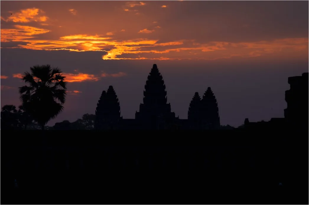 Detail Cambodia Angkor Wat Sunrise Silhouette Number 10