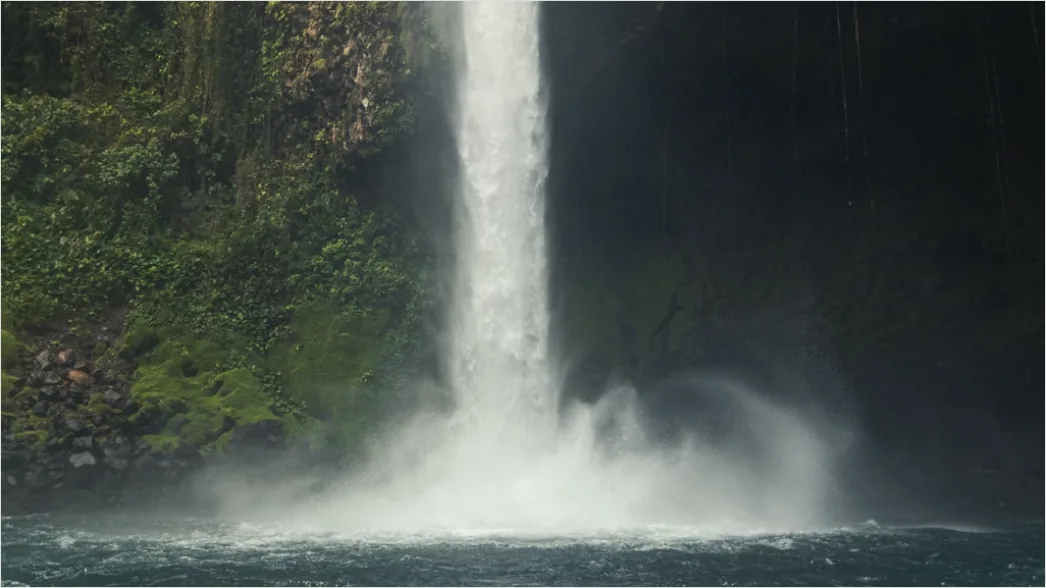 Detail Costa Rica Rainforest Waterfall Hike Number 4
