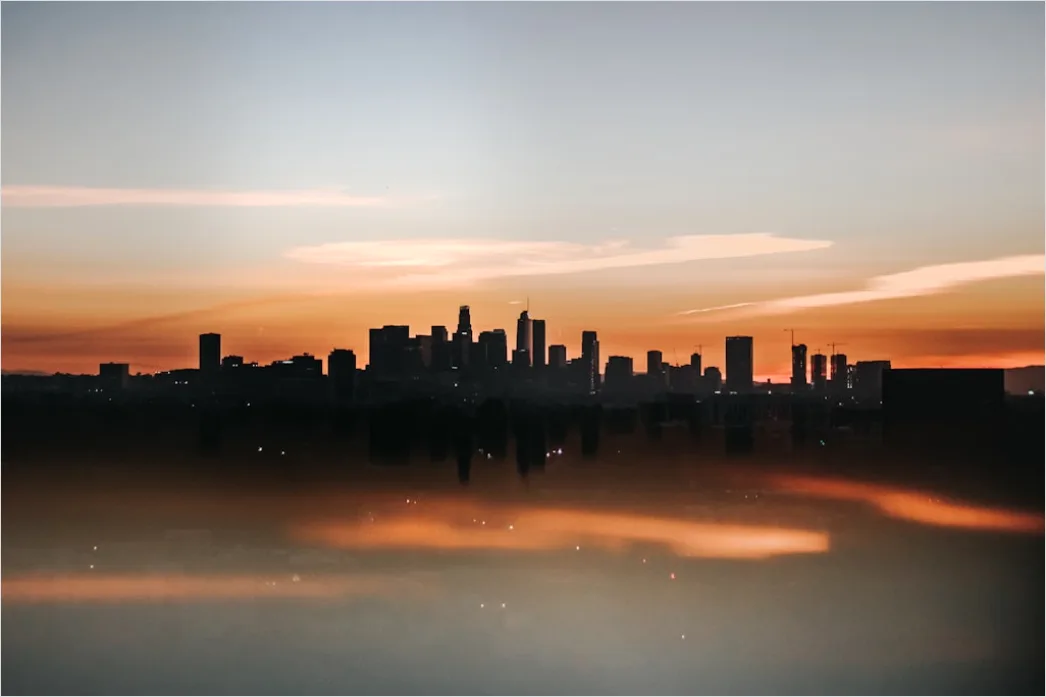 Detail Dense Fog City Skyline Silhouette Number 2