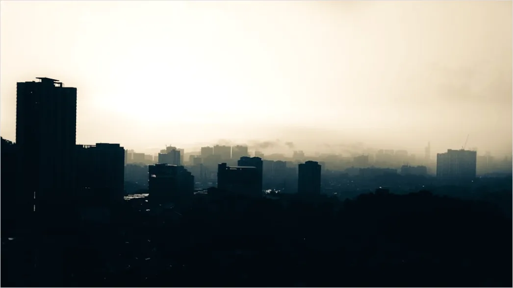 Detail Dense Fog City Skyline Silhouette Number 4