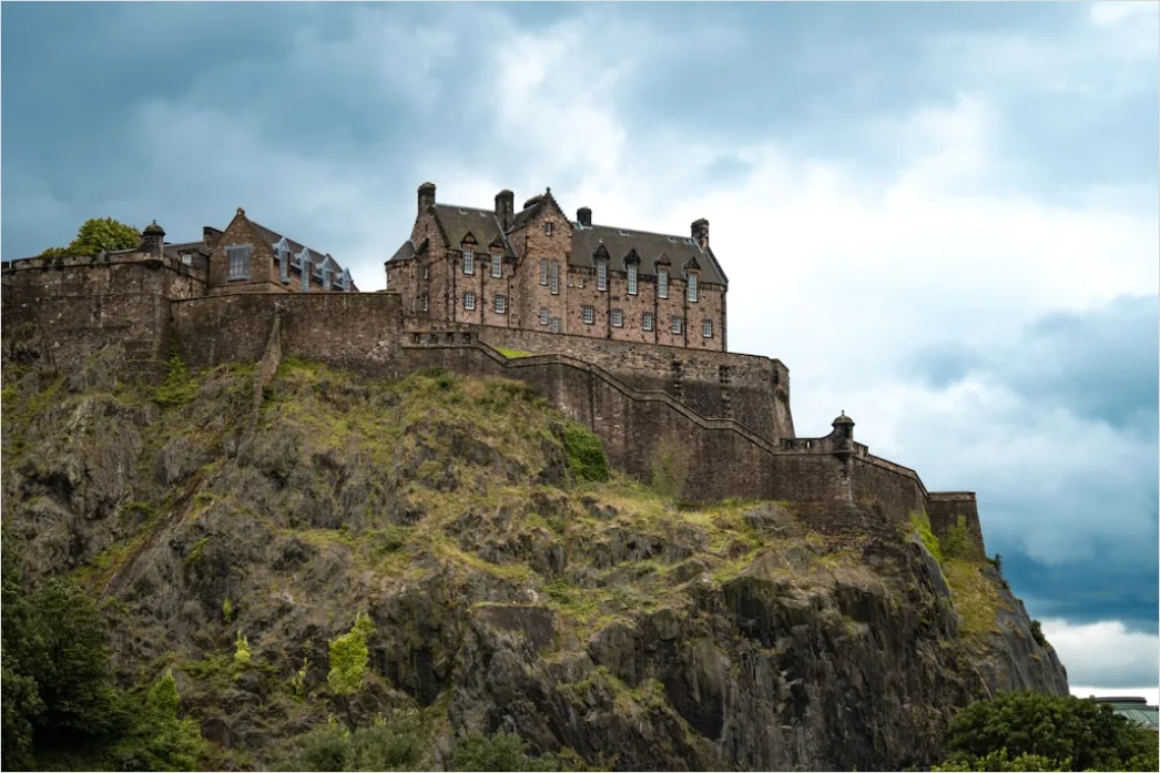 Detail Edinburgh Castle Moody Sky View Number 6