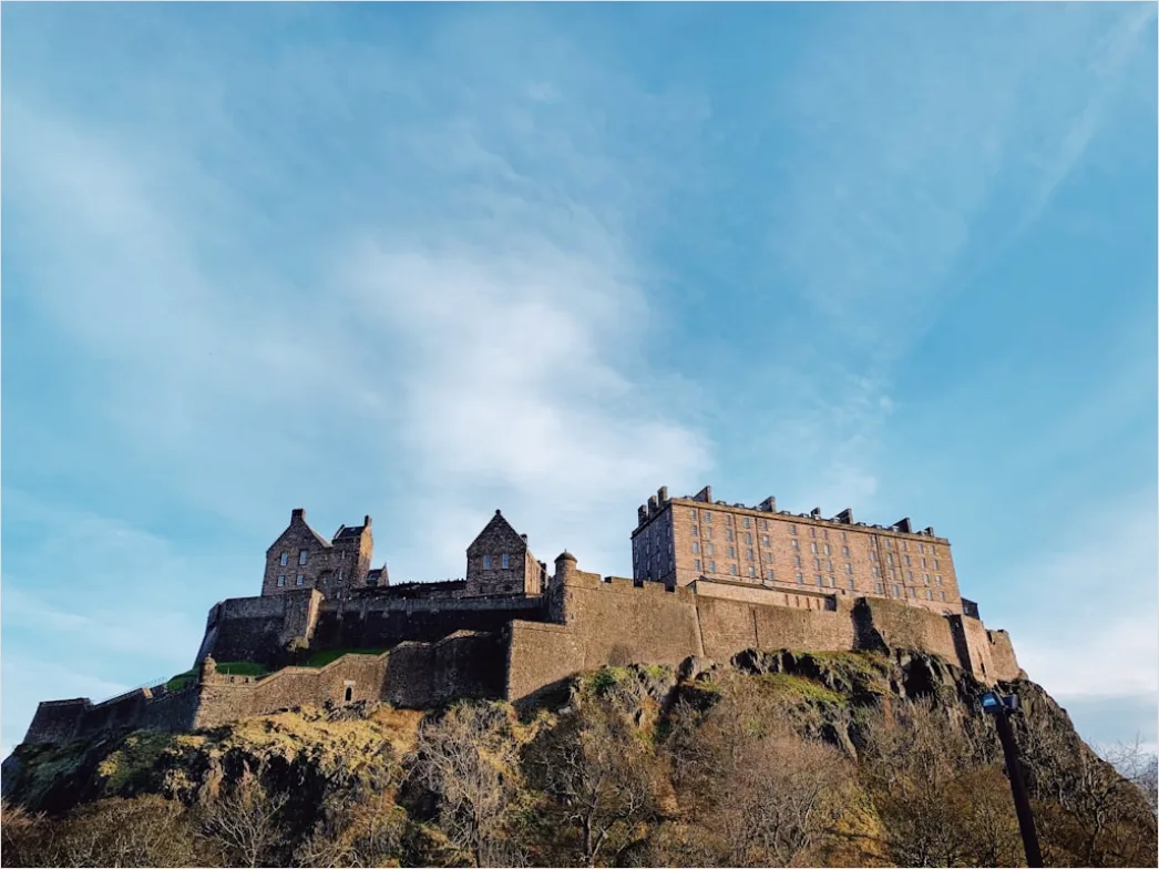 Detail Edinburgh Castle Moody Sky View Number 8
