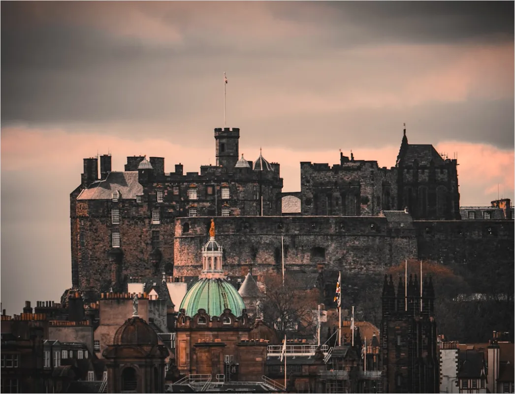 Detail Edinburgh Castle Moody Sky View Number 9