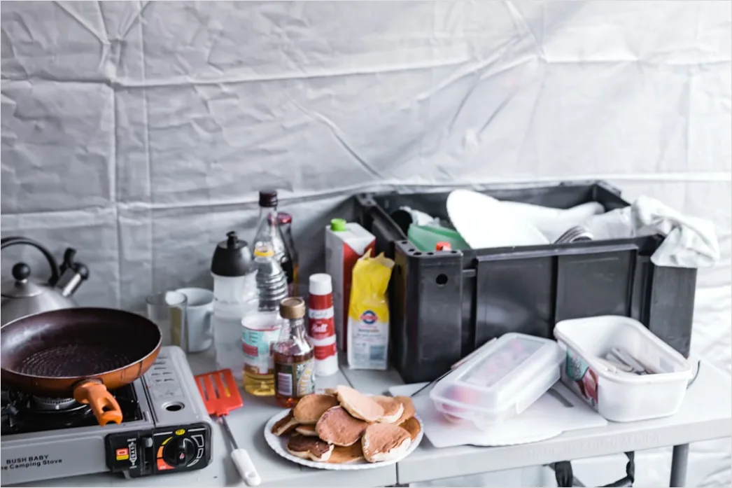 Detail Emergency Kit Severe Weather Flat Lay Number 18