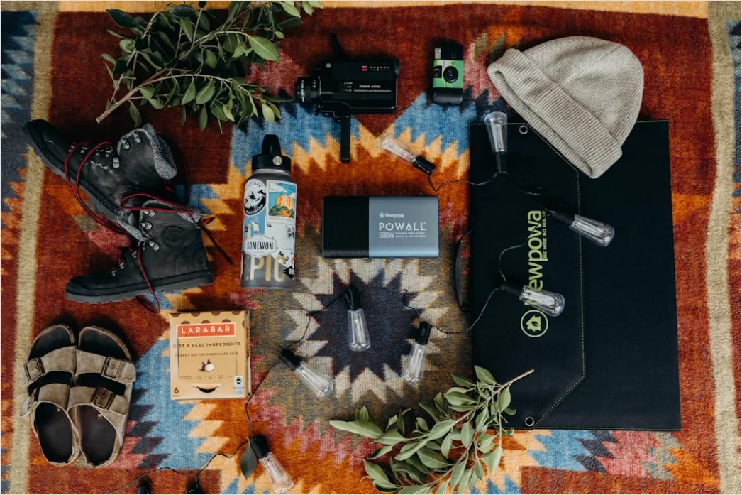 Detail Emergency Kit Severe Weather Flat Lay Number 20