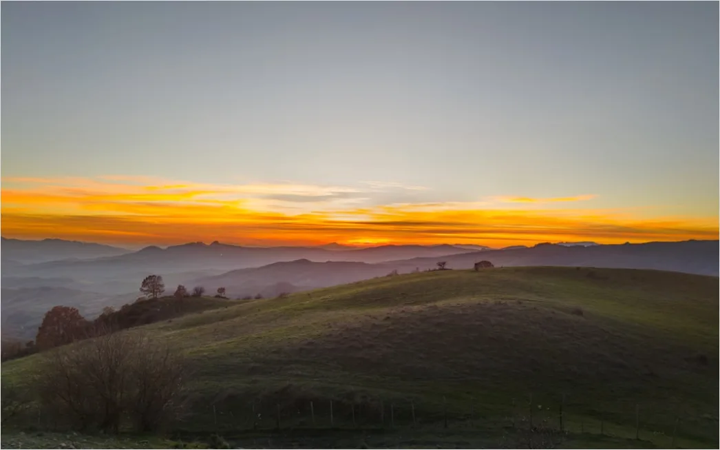 Detail Fog Rolling Over Hills Dawn Number 20
