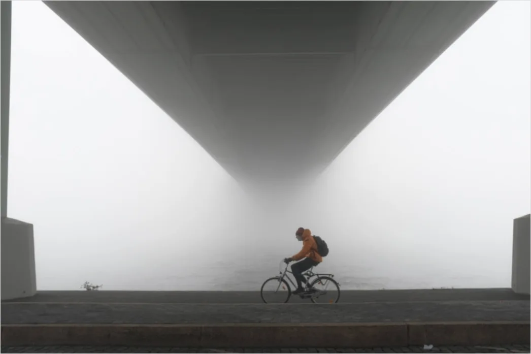 Detail Foggy Bridge Disappearing Perspective View Number 18