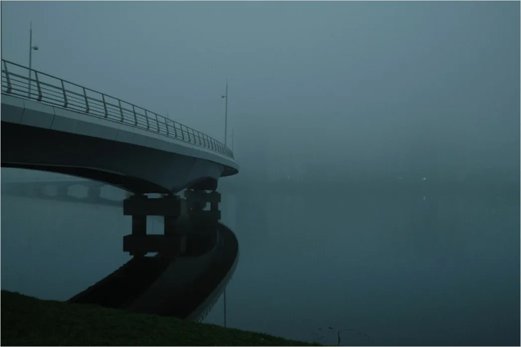 Detail Foggy Bridge Disappearing Perspective View Number 6