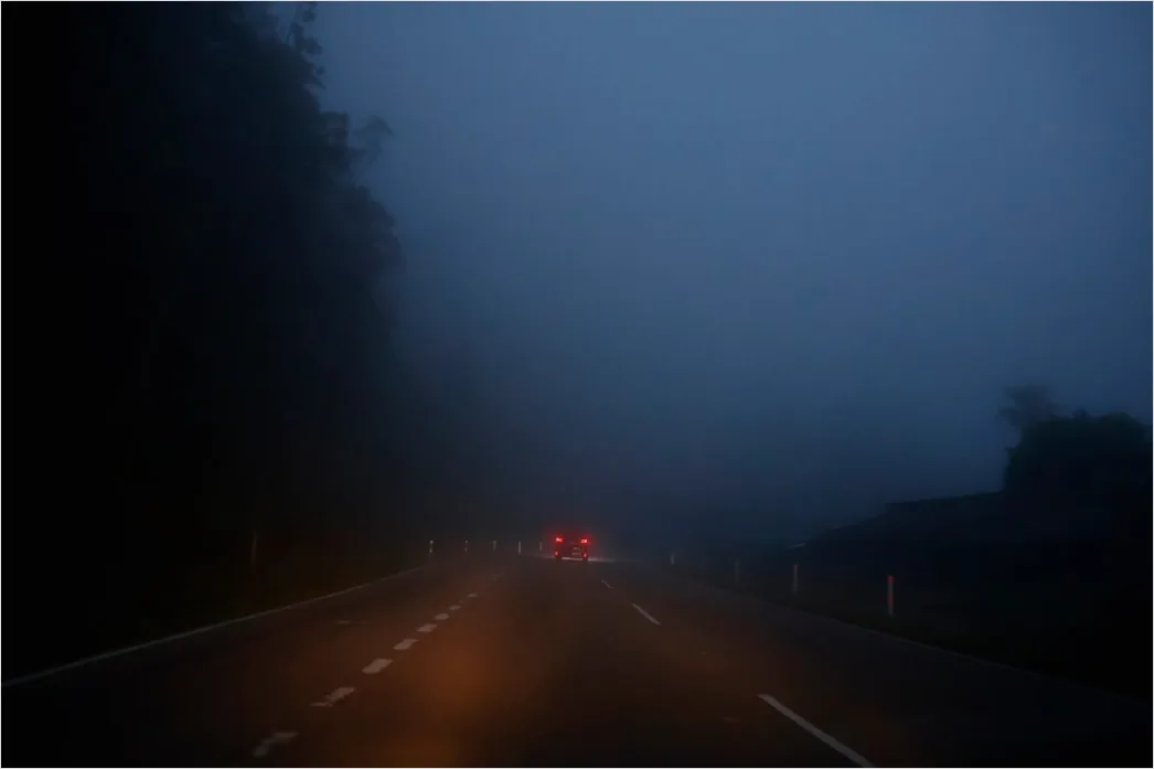 Detail Foggy Road Headlights Low Visibility Number 20