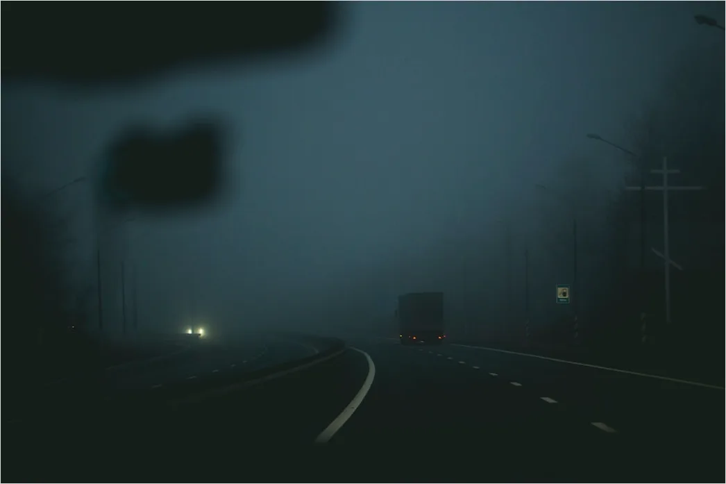 Detail Foggy Road Headlights Low Visibility Number 3