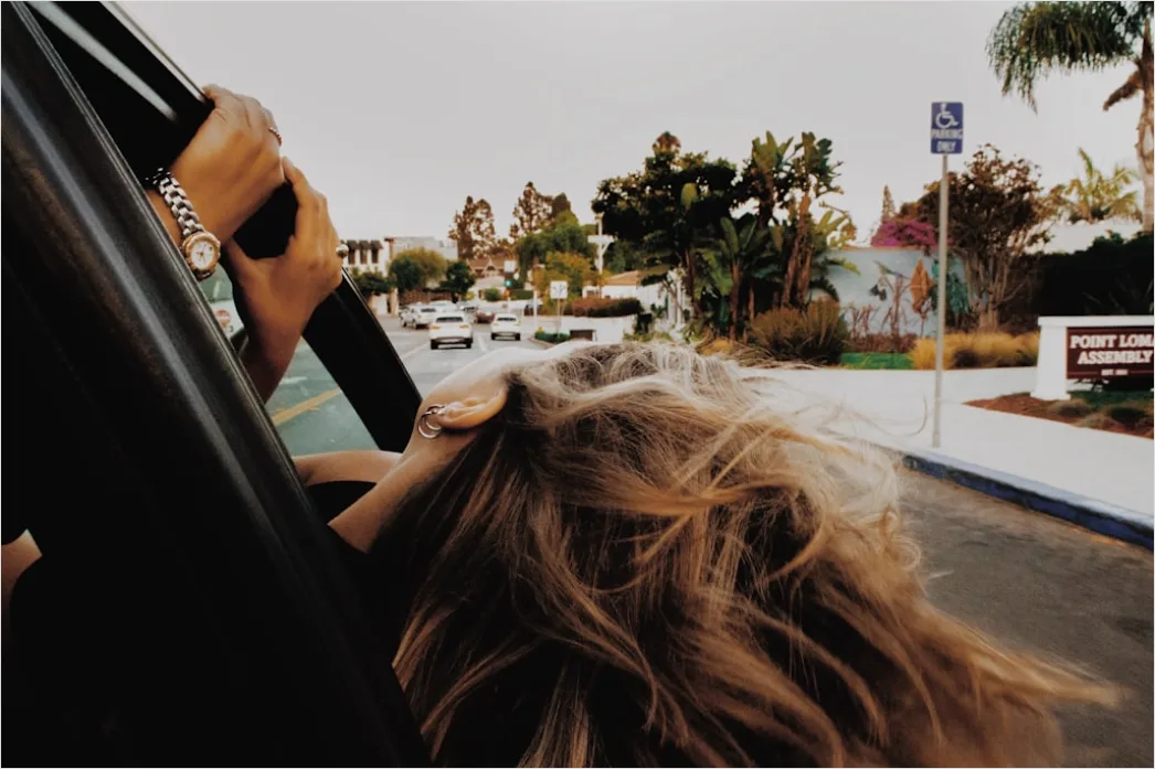 Detail Friends Road Trip Car Selfie Vibe Number 12
