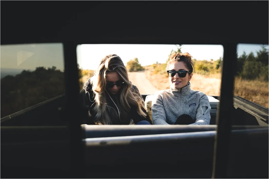 Detail Friends Road Trip Car Selfie Vibe Number 4