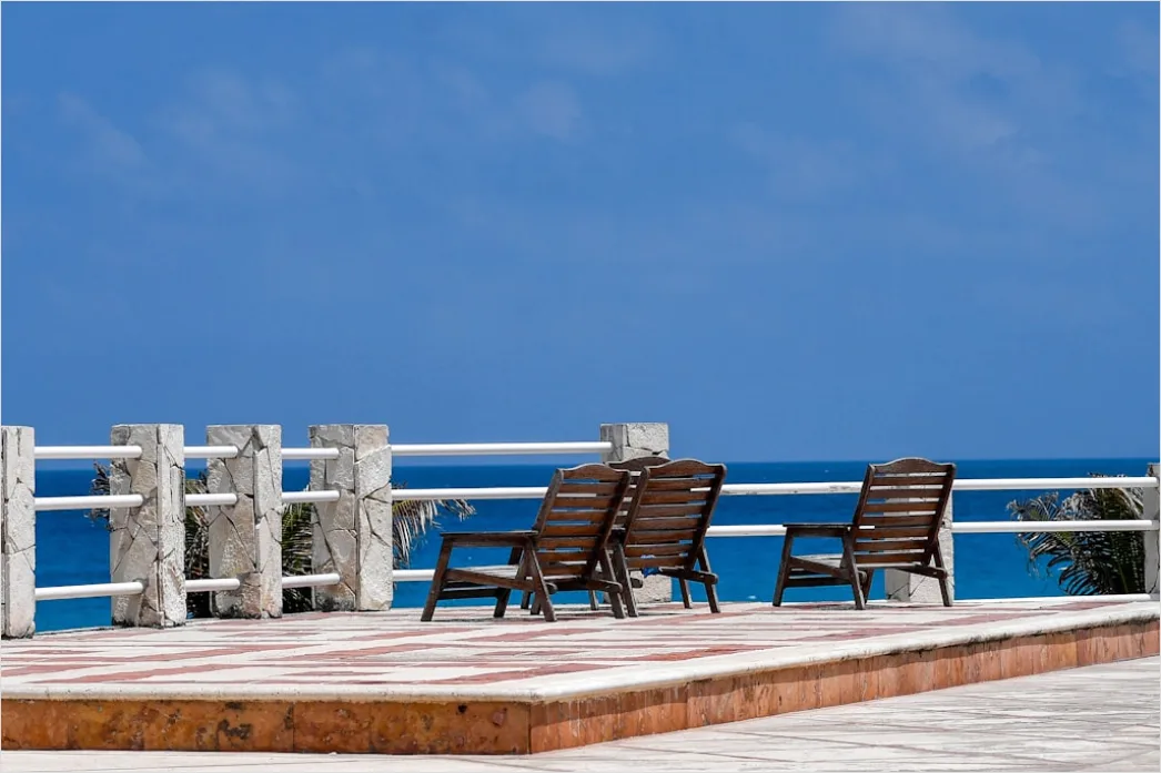 Detail Hotel Room Ocean View Balcony Number 16