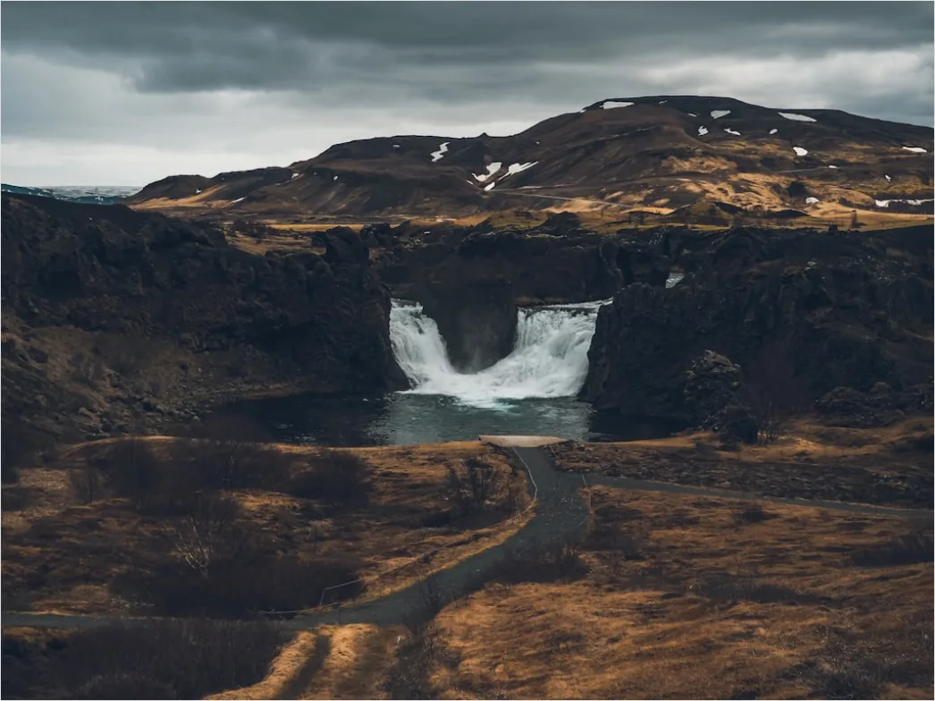 Detail Iceland Waterfall Road Trip Scene Number 15
