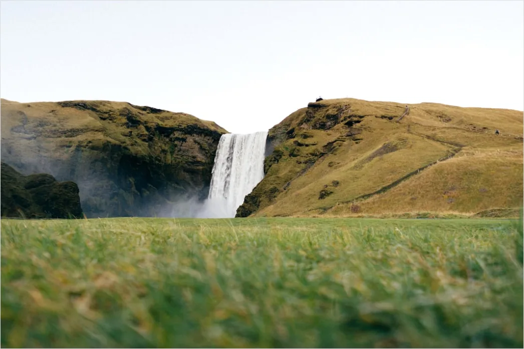 Detail Iceland Waterfall Road Trip Scene Number 4