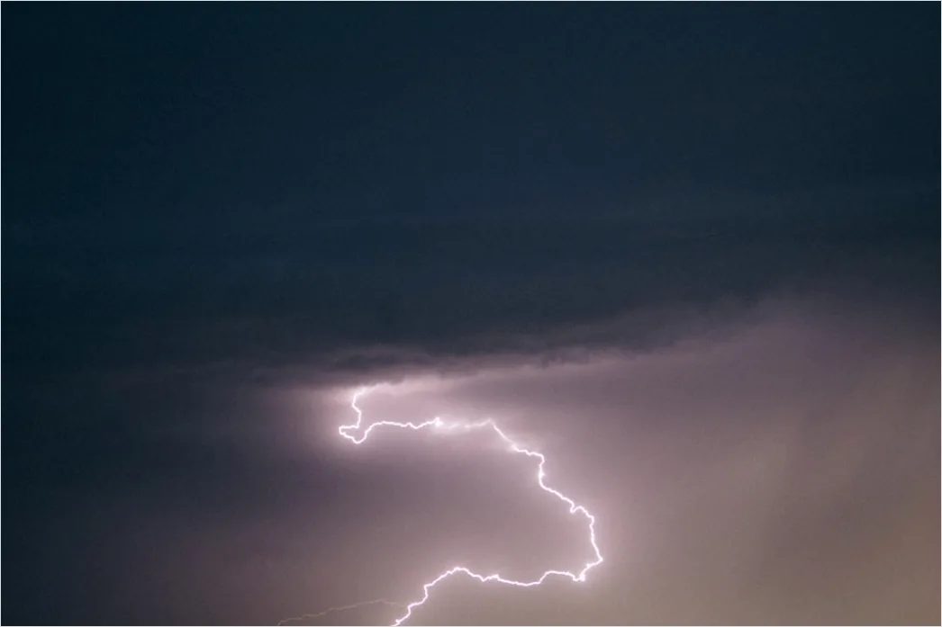Detail Lightning Bolt Close Up Composition Number 15