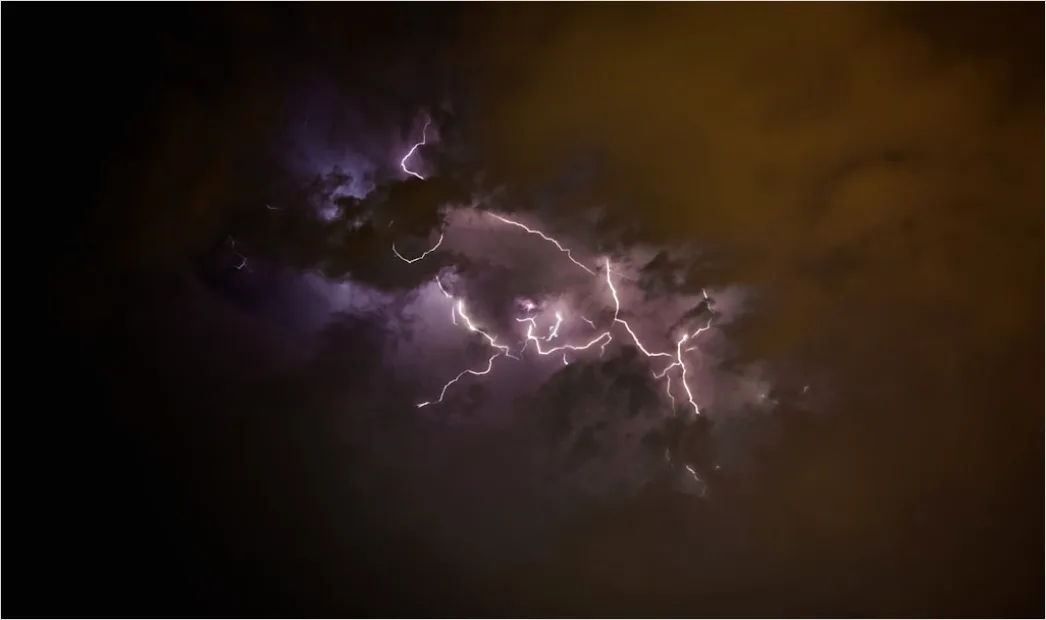 Detail Lightning Bolt Close Up Composition Number 4