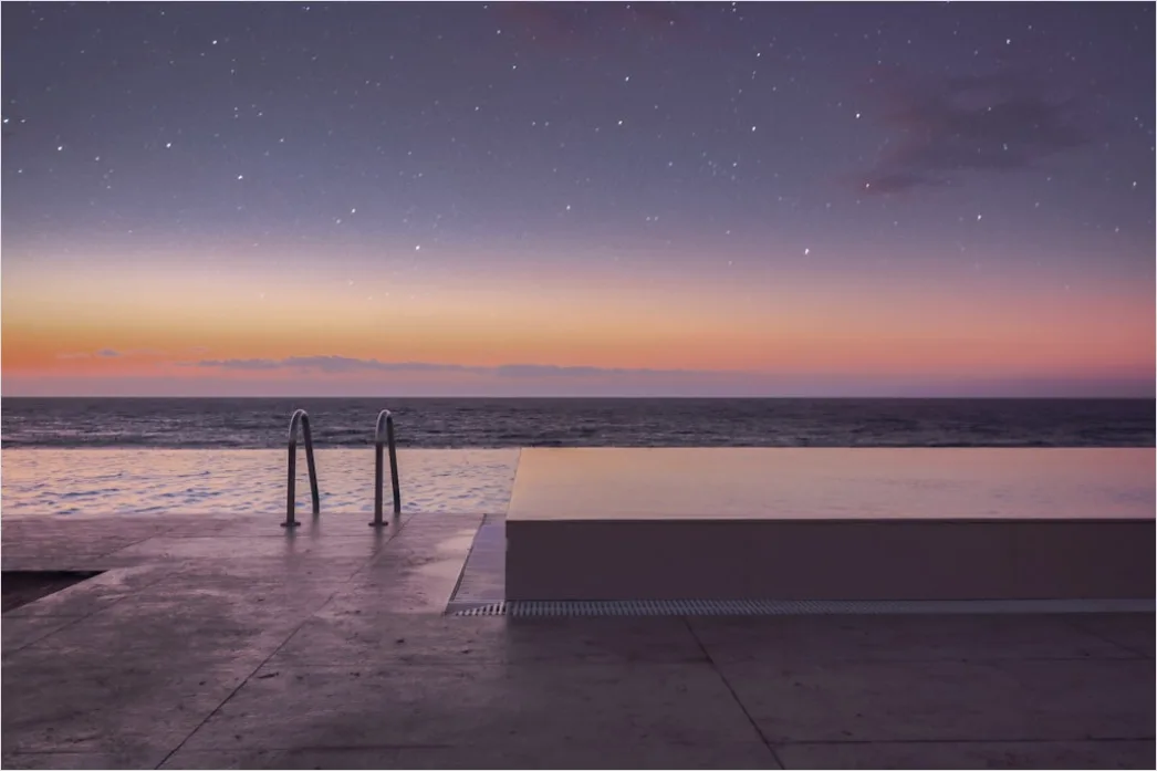 Detail Luxury Resort Infinity Pool Sunset Number 2