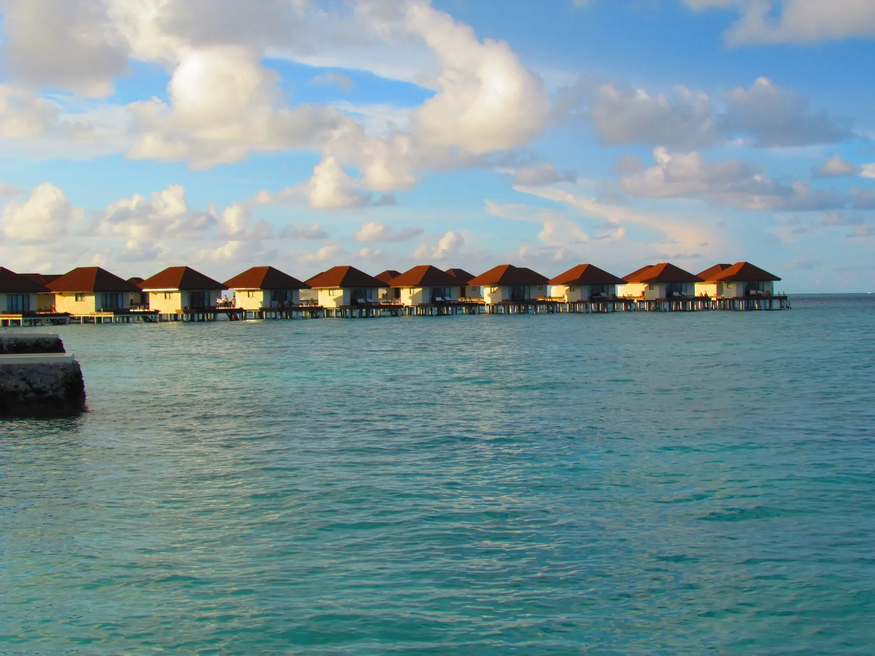 Detail Maldives Overwater Villa Lagoon View Number 13