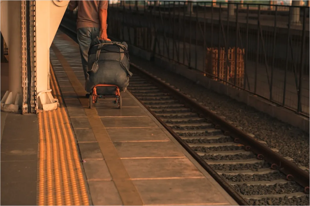 Detail Man With Backpack Train Platform Number 7